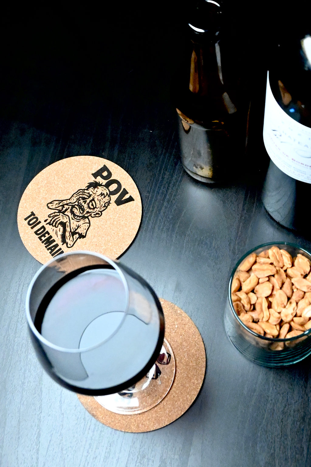 DESSOUS DE VERRE - POV TOI DEMAIN