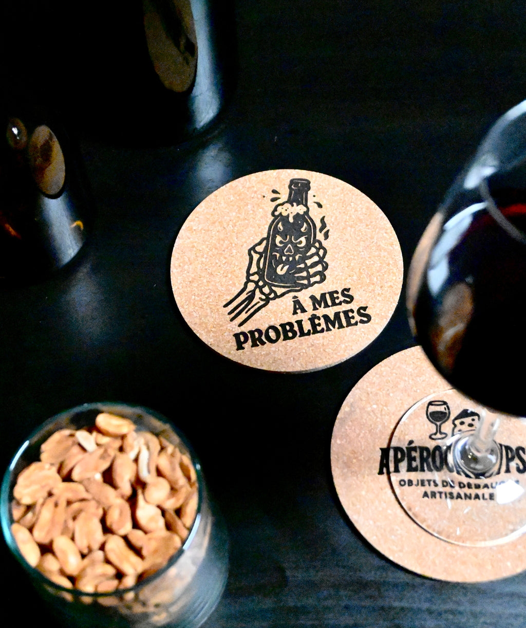 DESSOUS DE VERRE - À MES PROBLÈMES