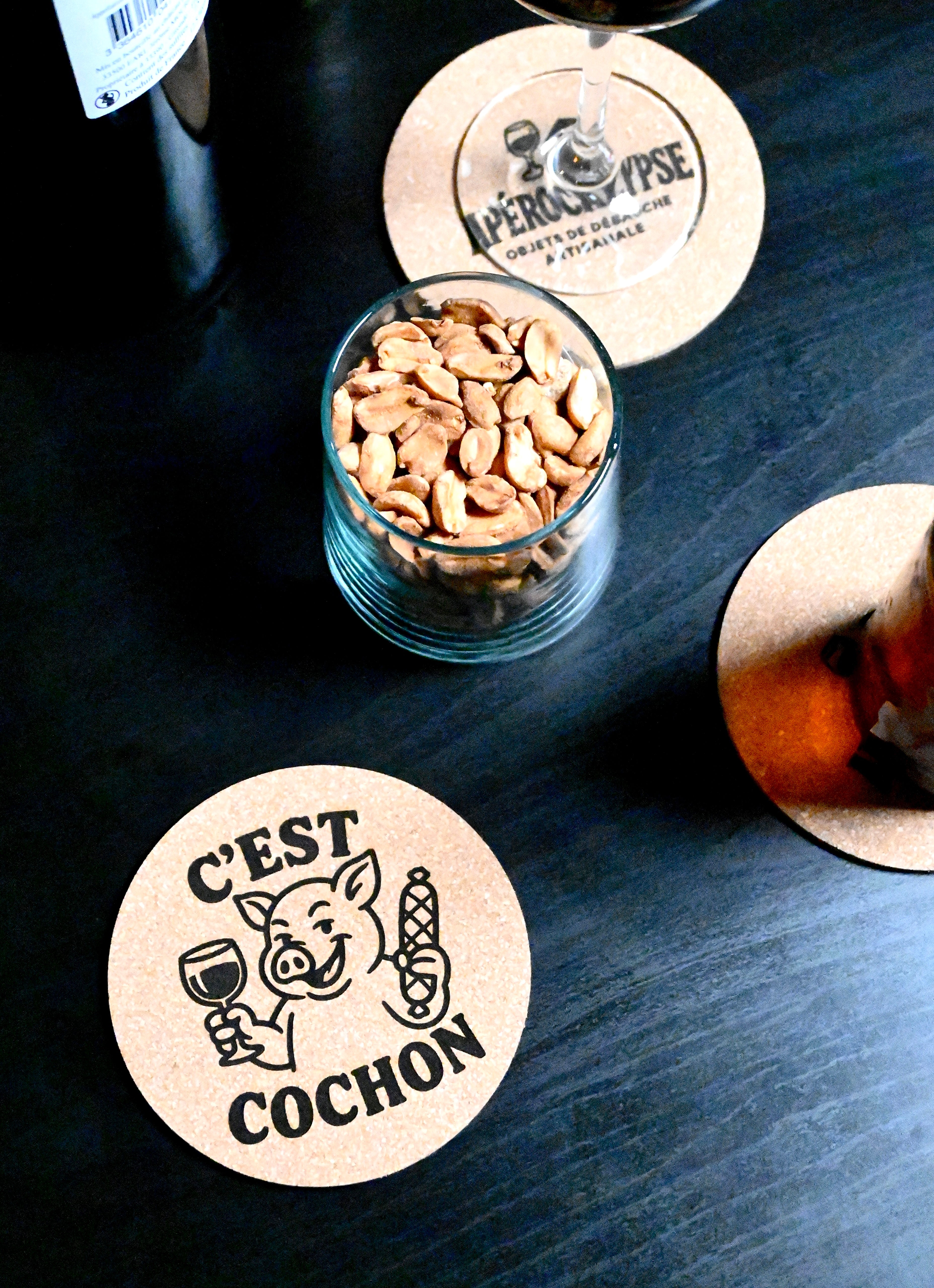 DESSOUS DE VERRE - C'EST COCHON